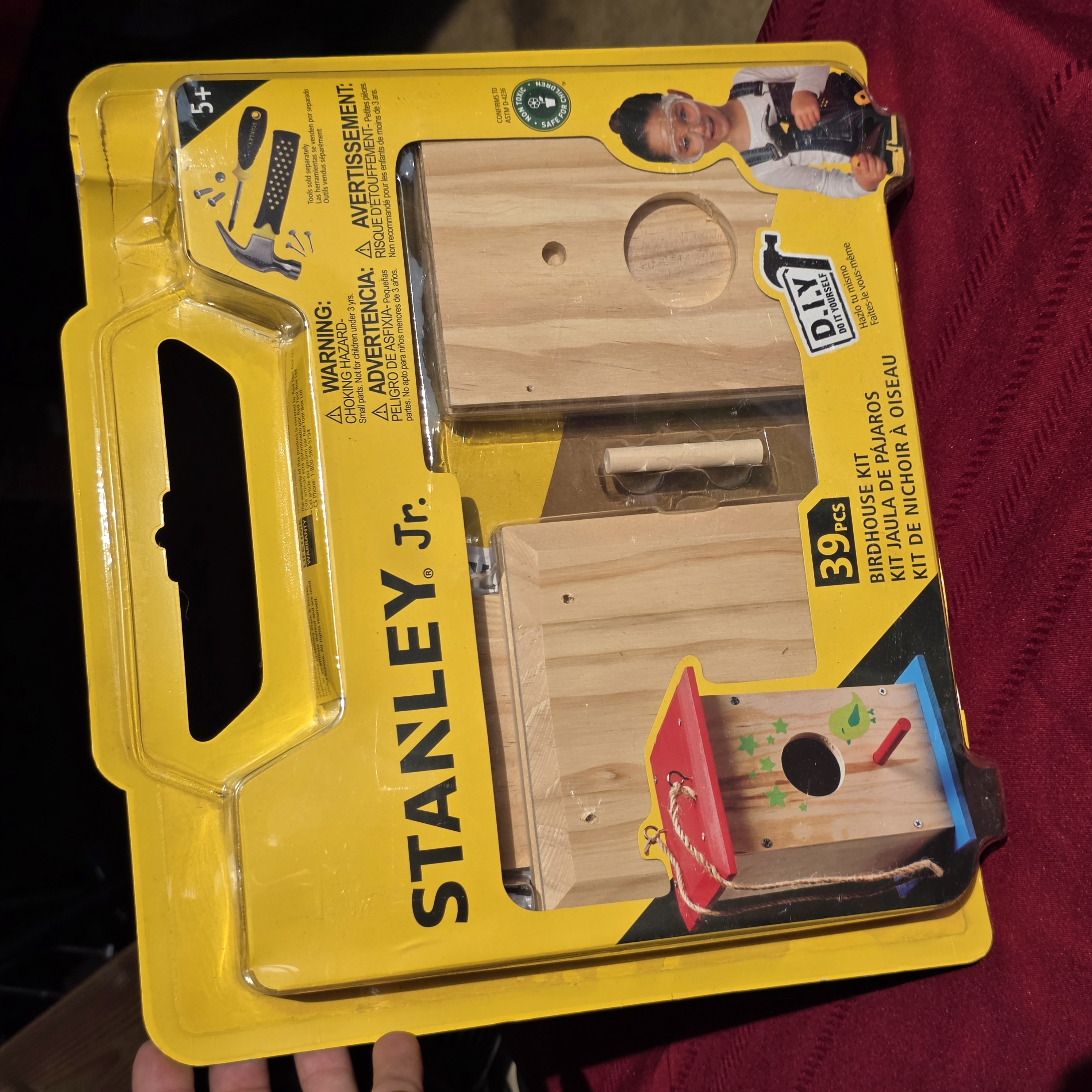 Stanley Jr. DIY Birdhouse Kit, 39-Piece, New in Package